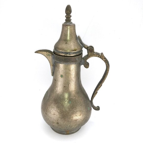 Vintage saudi arabia hinged metal Coffee pot 8"T by 6"W - Picture 2 of 10